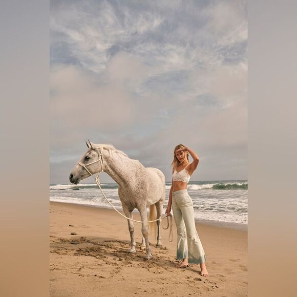 Free People Youthquake Crop Flare Jeans - Picture 6 of 8